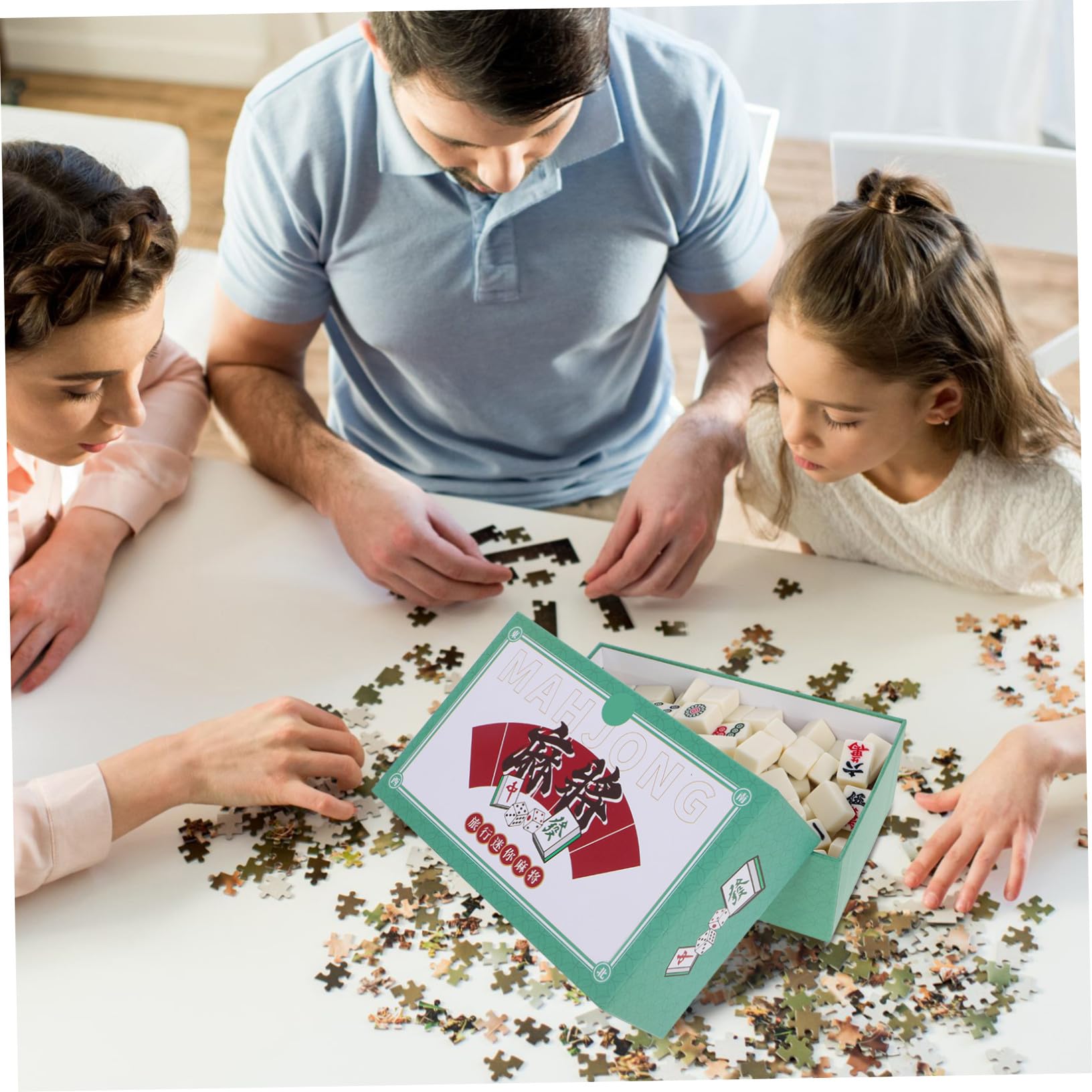 Kleiner Mahjong Spielset Tragbar für Zuhause und Reisen Kleines Mahjong Satz aus Robustem Material Kompakt für Studentenwohnheime und Kleine Räume