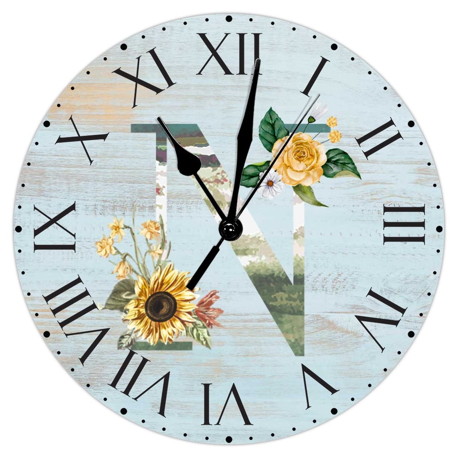 Horloge murale chiffres romains personnalisée, le cadeau de crémaillère idéal