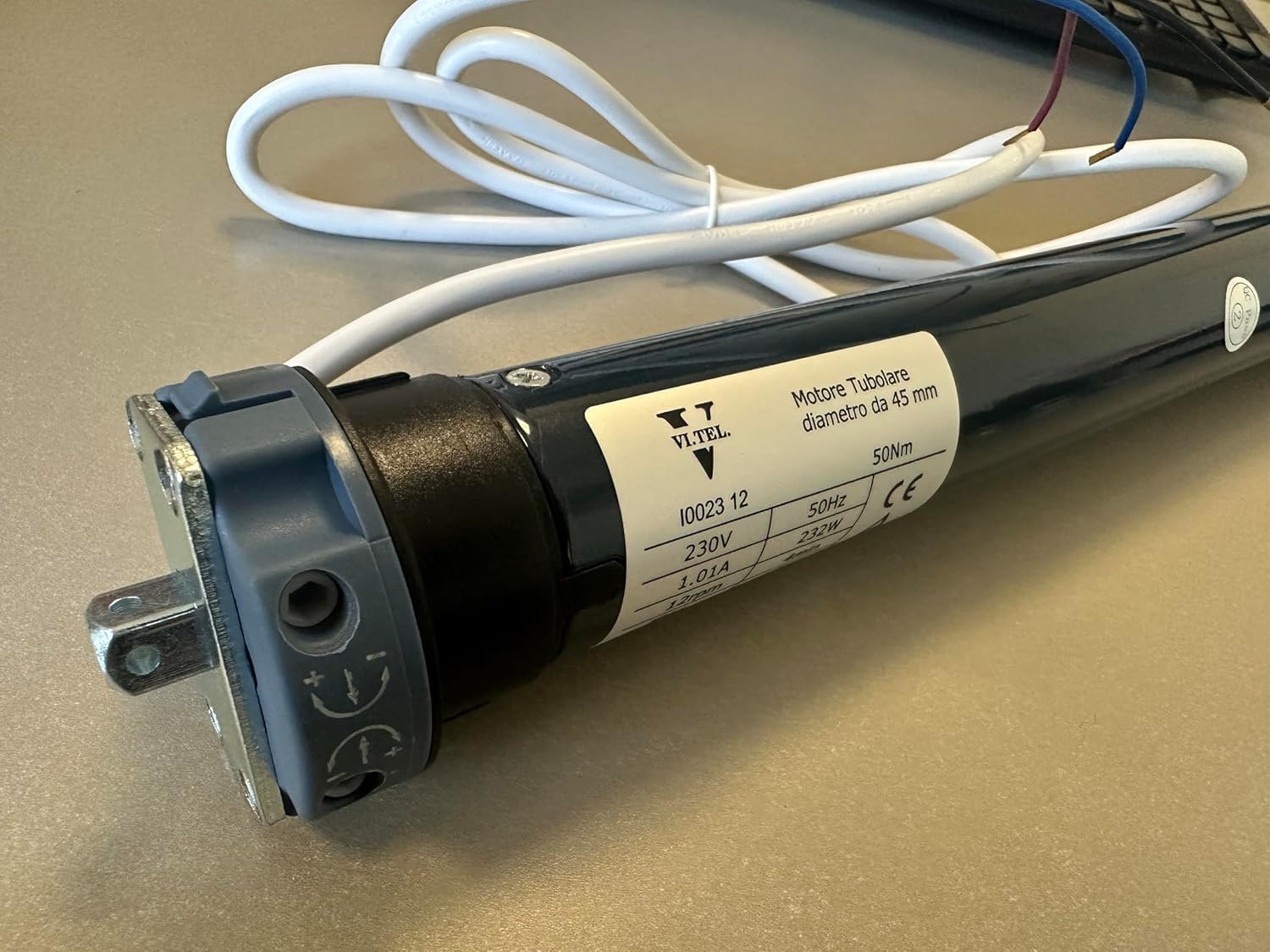 VI.TEL. Motore per tapparelle elettriche avvolgibili da 50 Nm - 100 Kg con STAFFA DI SUPPORTO ED ACCESSORI INCLUSI. Automazione avvolgimento tapparella