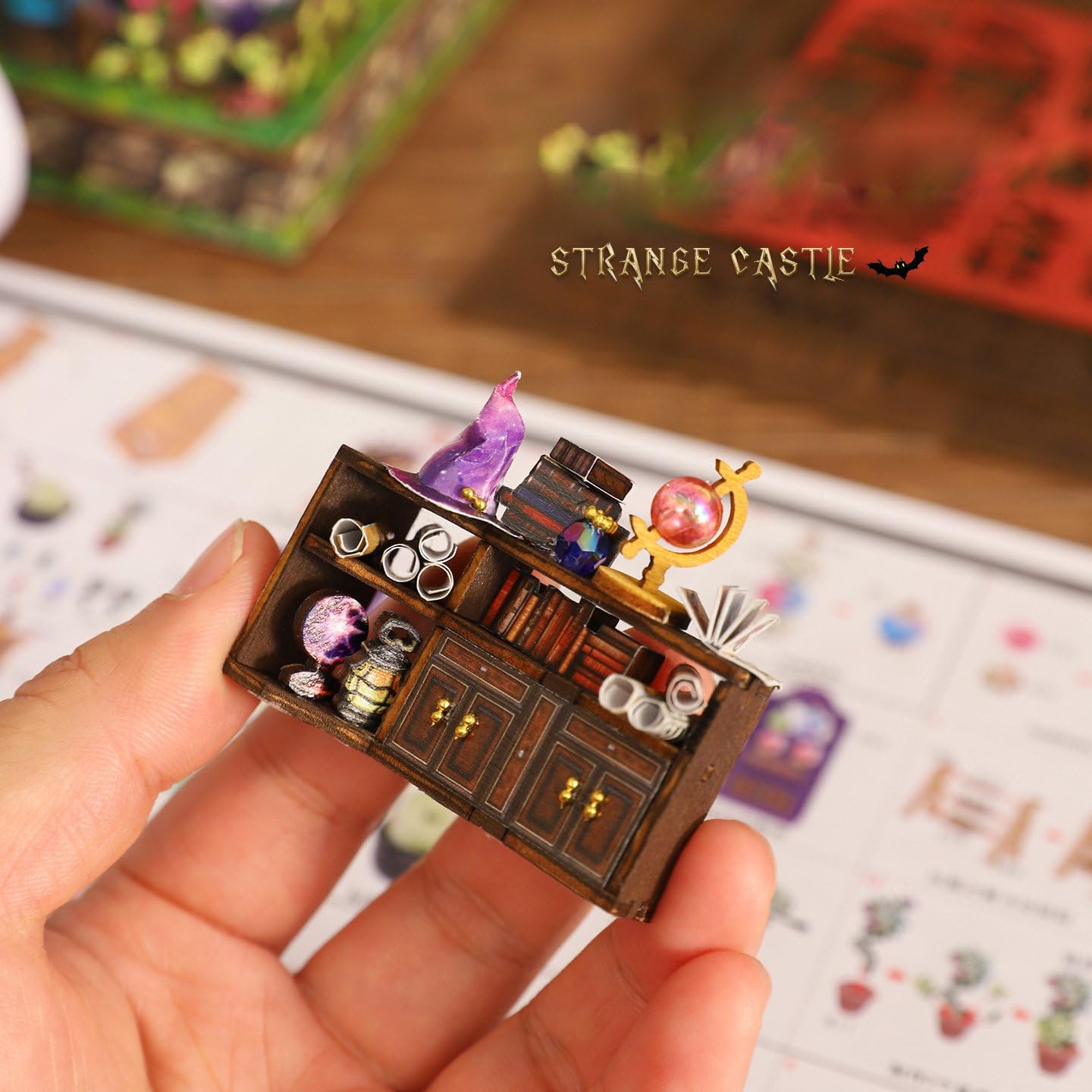Miniaturowy zestaw domków dla lalek, zestaw miniaturowy, zestaw do samodzielnego wykonania mini domu dla dorosłych, dekoracja regału na książki do budowania dioramy, prezenty dla miłośników
