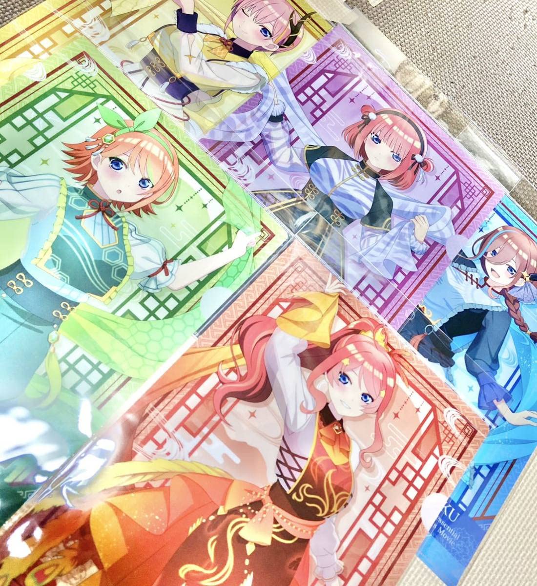 Amazon.co.jp: 五等分の花嫁 クリアファイル A4 全種セット 神獣ver