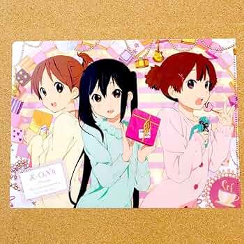 けいおん!!クリアファイル67枚大量放出！！専用ケース付き