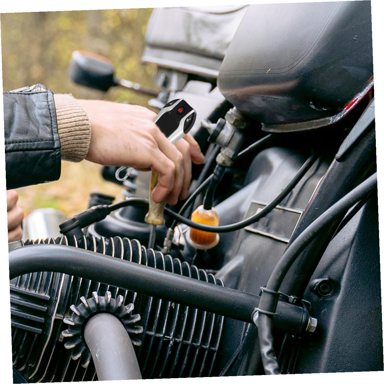 PACKOVE Allarme per Moto Avviamento a Distanza 12v Kit Antifurto Moto Atv Blocco Automatico e Allarme Sonoro per Sicurezza Veicoli in Condizioni Atmosferiche Avverse