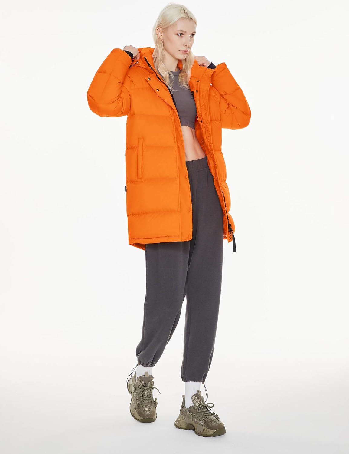 Orolay Women's Mid-Length Thickened Jacket with Detachable Hood Stand Collar Winter Puffer Jacket - Image 4