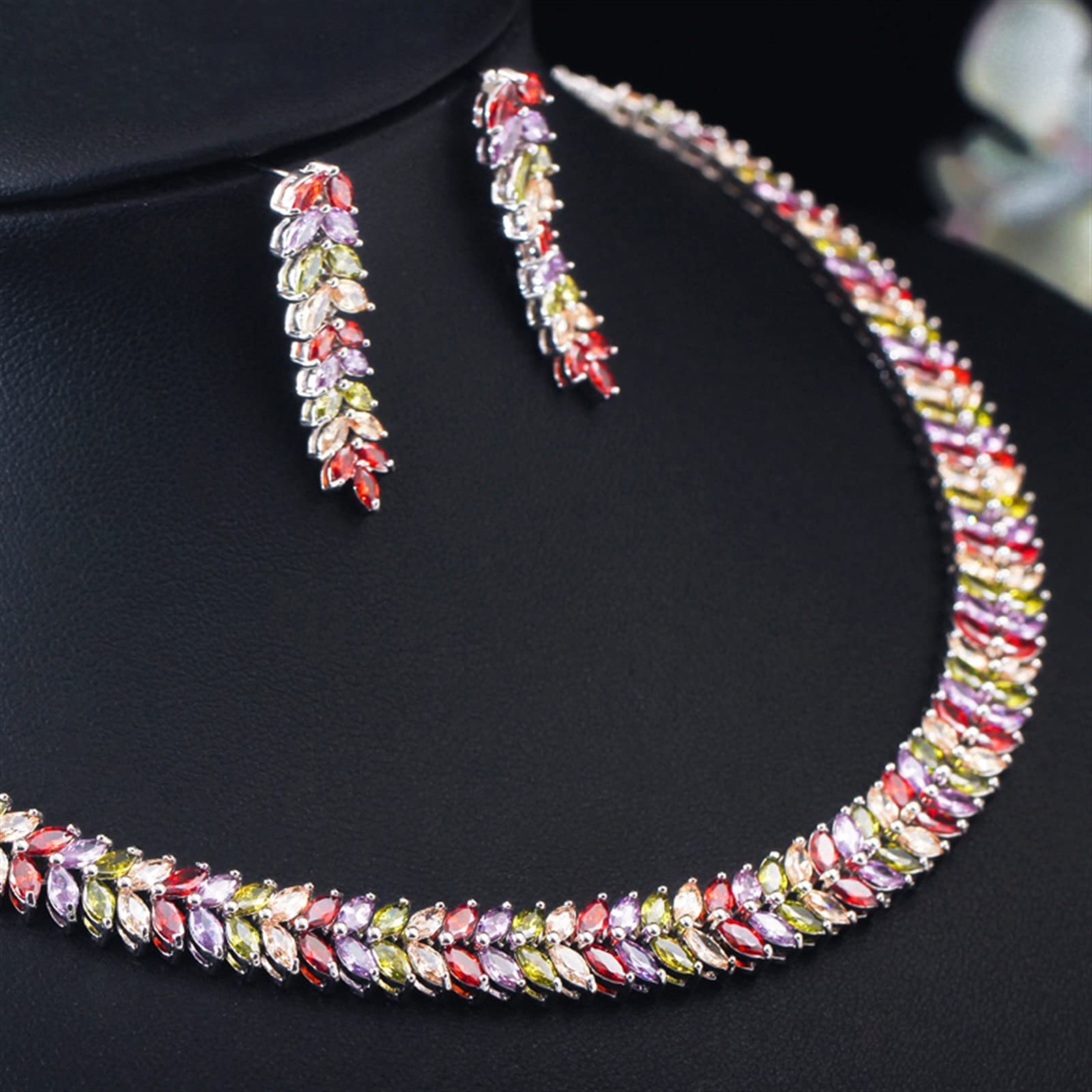 Joyería Colorida Piedras de circonia cúbica Nupcial Gargantilla Redonda Collar Pendiente Conjunto para Mujer joyería de Boda