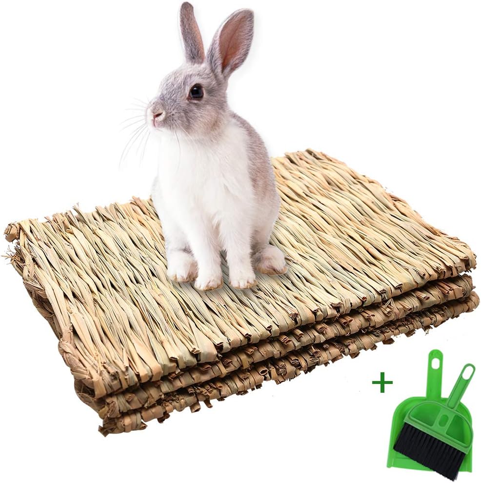 HELAKU Rabbit Bedding Grass Mat - Hamster Bedding Rabbit Toys Woven Bed Mat Bunny Chew Toys Bunny Accessories for Guinea Pig Parrot…