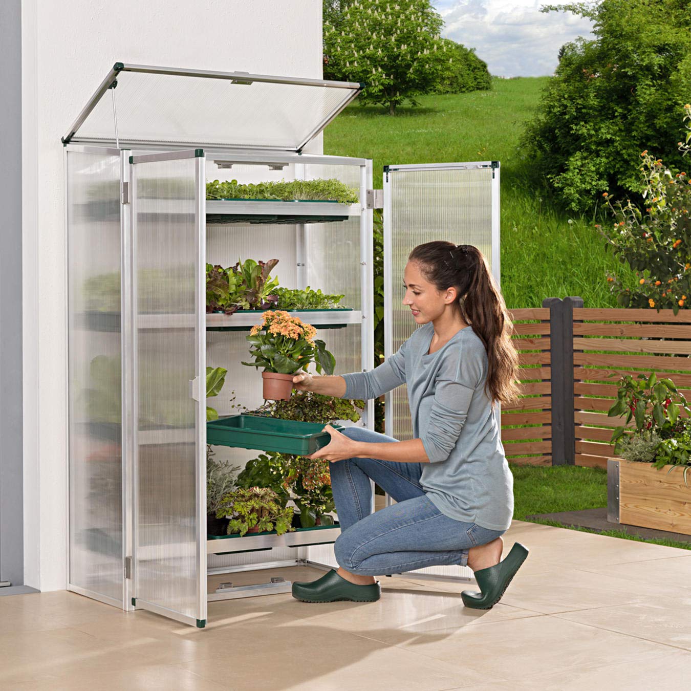 Beckmann Aussaat- & Anzuchthaus für Balkon & Terrasse – Premium Mini-Gewächshaus (87x44x140 cm) – Stabiles Alu-Pflanzenregal mit 6 mm Stegdoppelplatten & UV-Schutz – Inkl. Saatschalen & Belüftung
