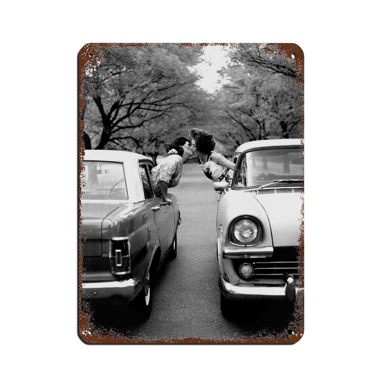 Vintage Lesbian Poster Black And White Feminine Decor Retro Poster Metal Tin Sign Chic Art Retro Iron Painting Bar People Cave Cafe Family Garage Poster Wall Decoration 12x16inch(30x40cm)