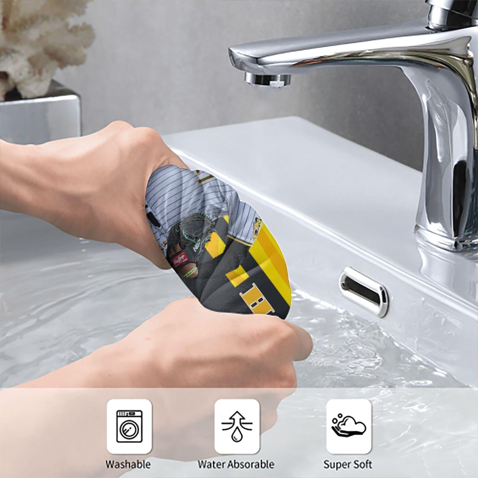 Amazon｜阪神 タオル 秋山拓巳 21番 サイン 記念品 スポーツ 応援