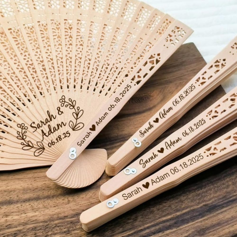 Éventail personnalisé mariage en bois naturel pour cadeaux d'invités chic