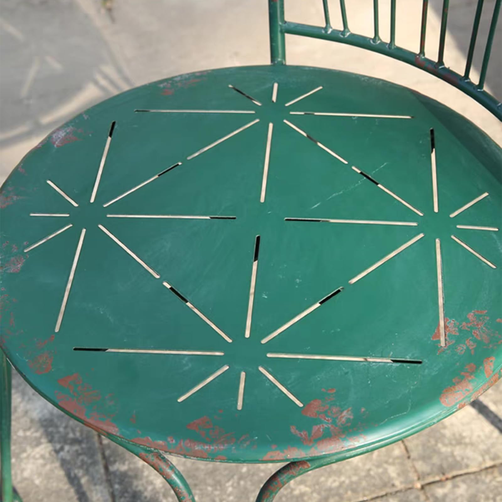Set da bistrot da esterno da 3 pezzi, set da bistrot da patio in ghisa resistente alla ruggine, finitura anticata, tavolo e sedie da patio resistenti agli agenti atmosferici, per balcone del patio