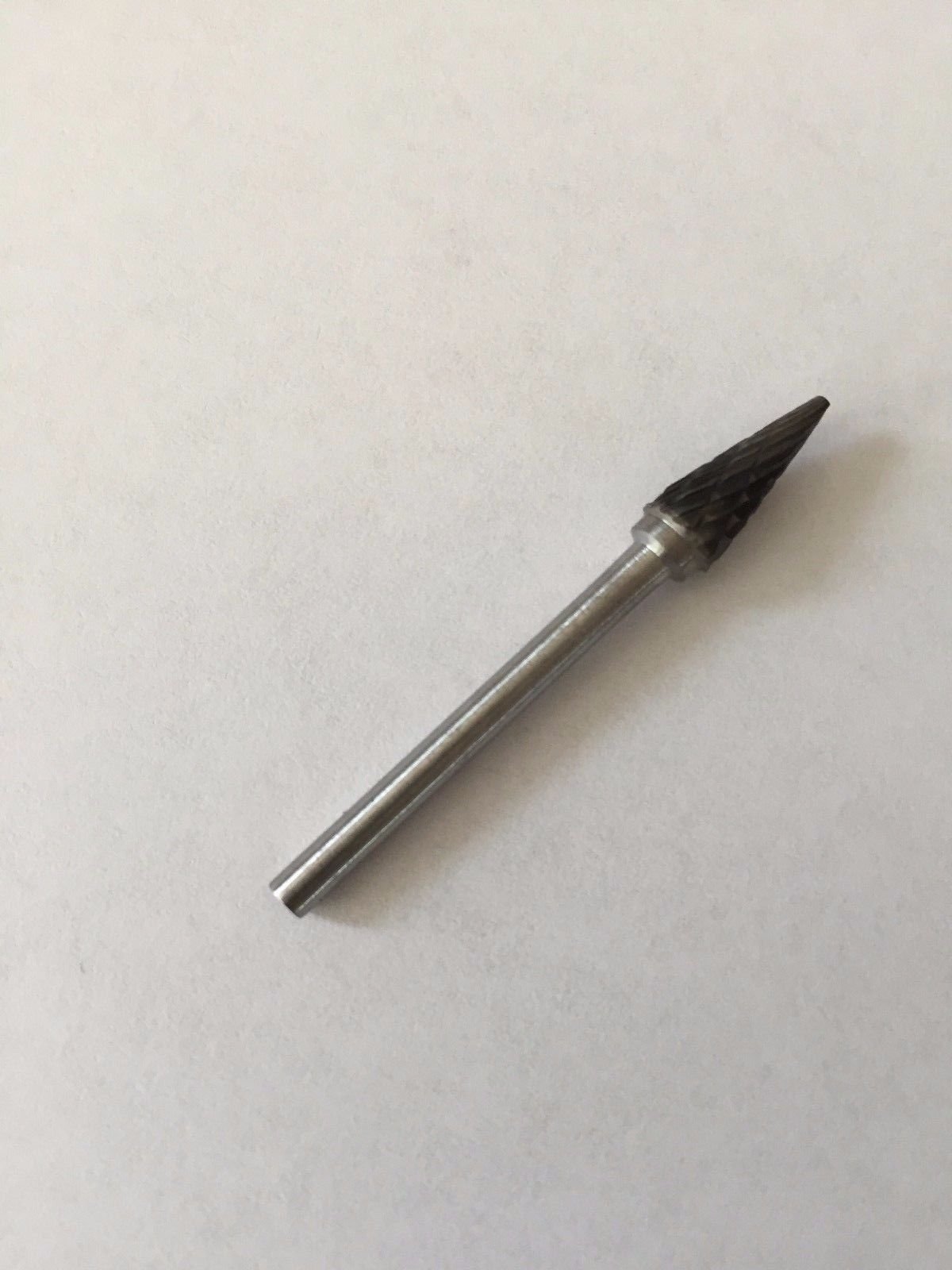 Fraise en carbure de tungstène double coupe Cb1873md contre les vibrations lors du meulage