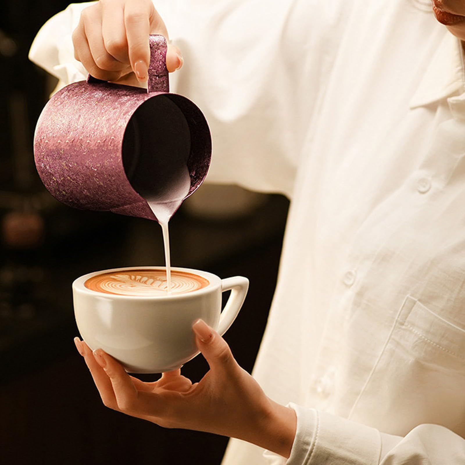 Jarra de espuma de leche de titanio más pura profesional, jarra de de leche Espresso de 600Ml con ergonómico