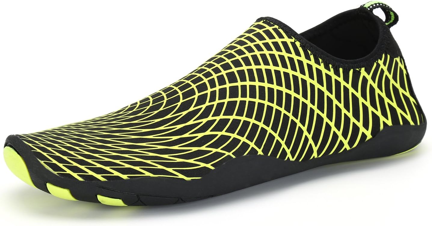 WXDZMen Women Water Sports Shoes Quick Dry Barefoot Aqua Socks Swim Shoes for Pool Beach Walking Running (8.5 M US Women/7 M US Men, Green)