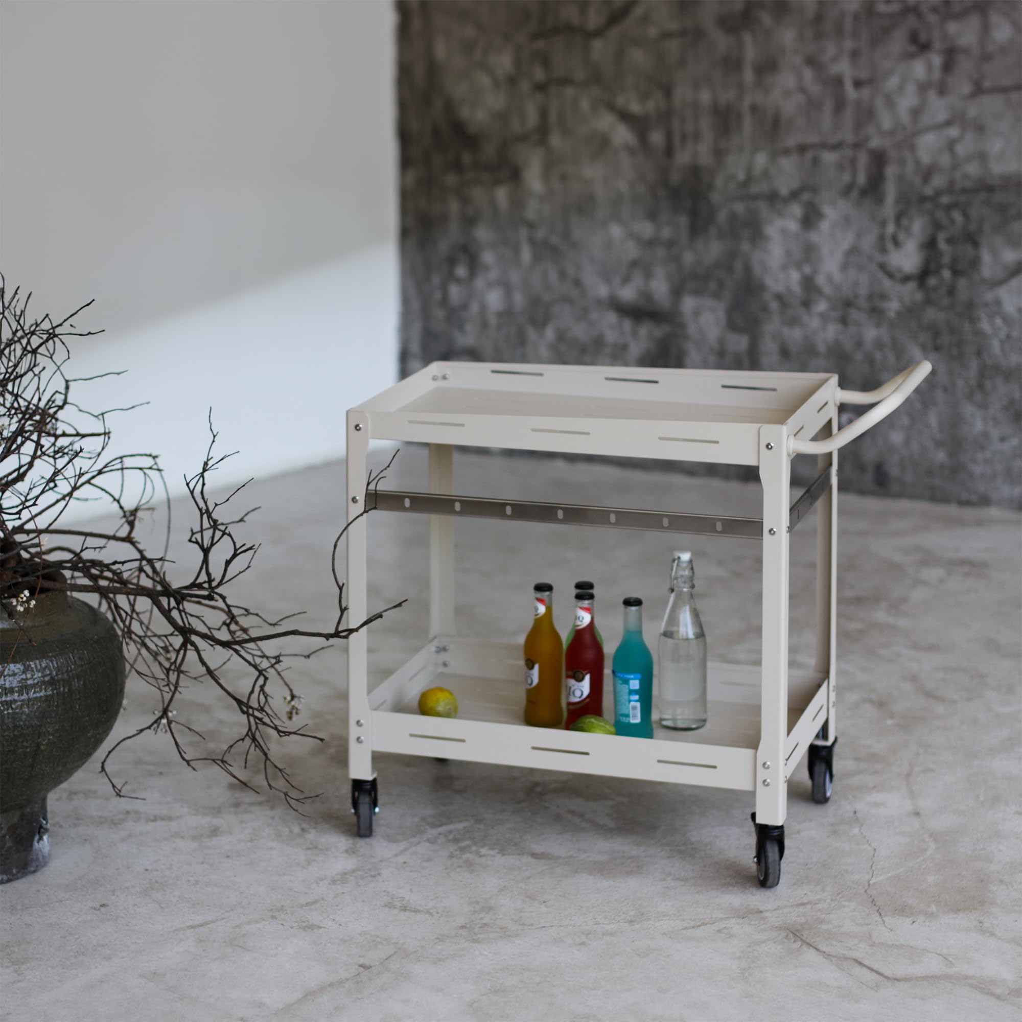 Casa.pro Carrello Portavivande da Giardino in Acciaio con 2 Ripiani 72x77x38 cm Champagne