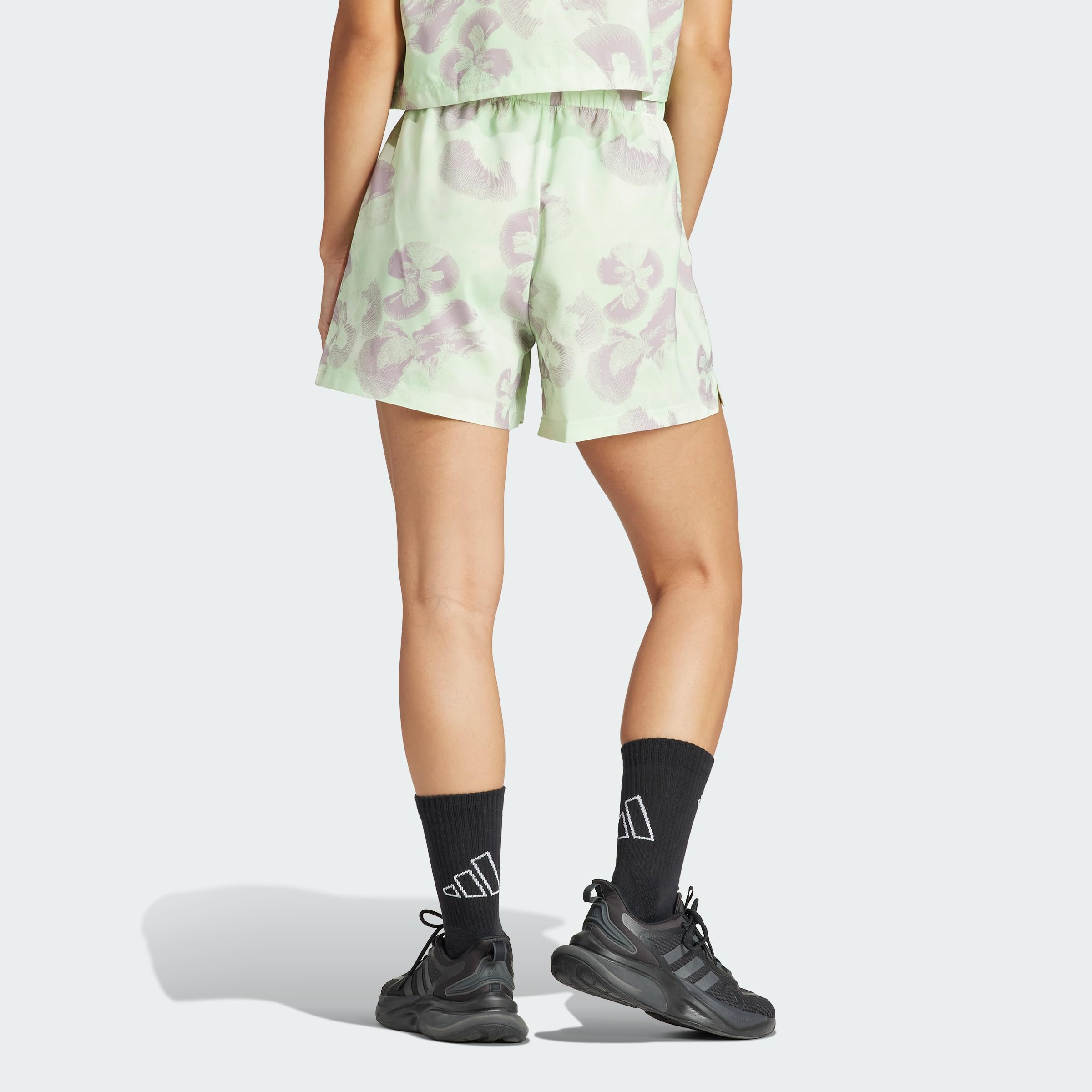 adidas Adidas Krótkie spodenki - Nieformalne szorty Kobiety