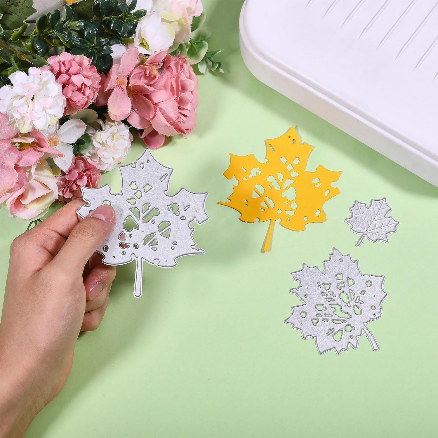 GLOBLELAND Herbst Stanzschablonen Set - 4 Motive Für Karten Und Scrapbooking