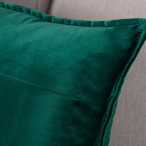 Miniatura 2 de MADIZZ Juego de 2 fundas de almohada decorativas de terciopelo súper suave de 18 x 18 pulgadas, cuadrados verdes con flecos, estilo de lujo, fundas