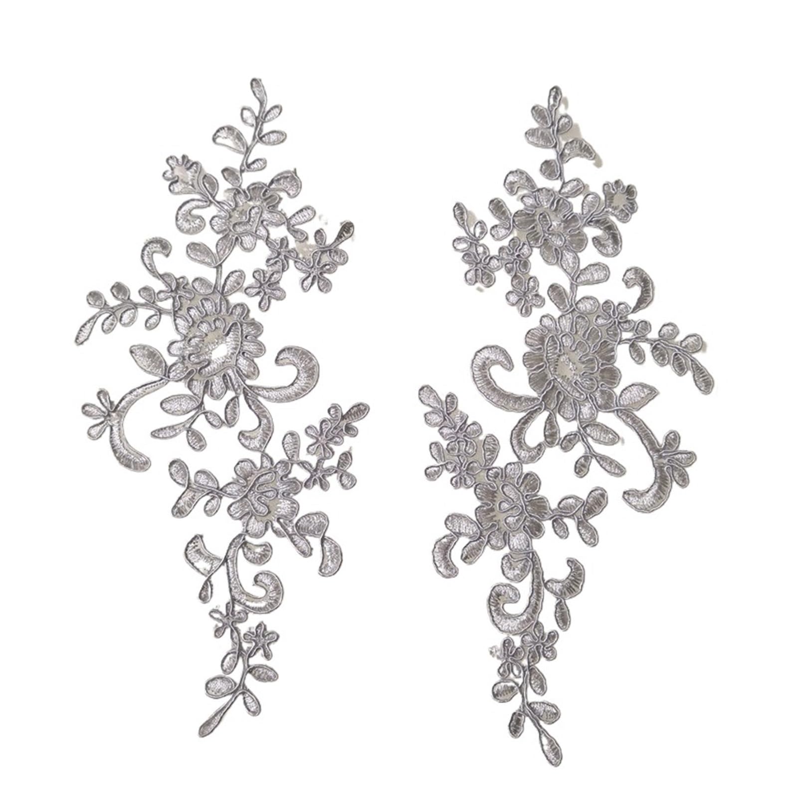 Dentelle 3D brodée pour sublimer une jupe de soirée lors d'un mariage