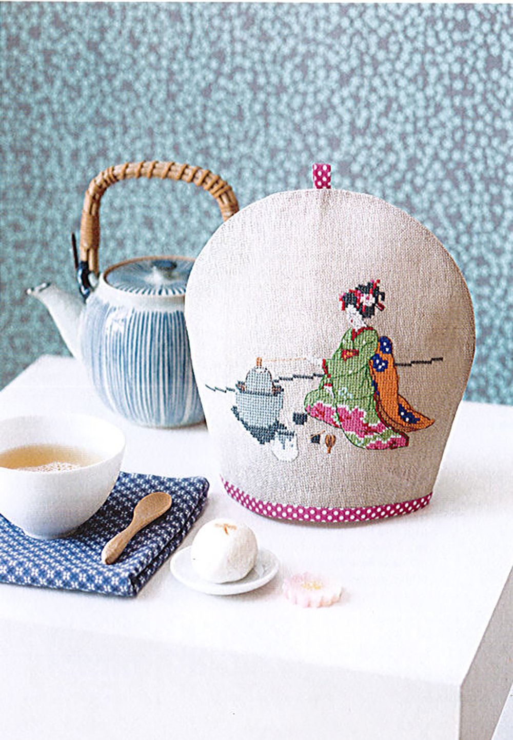 MANGO クロスステッチ図案集 balade de asie フランス語m2