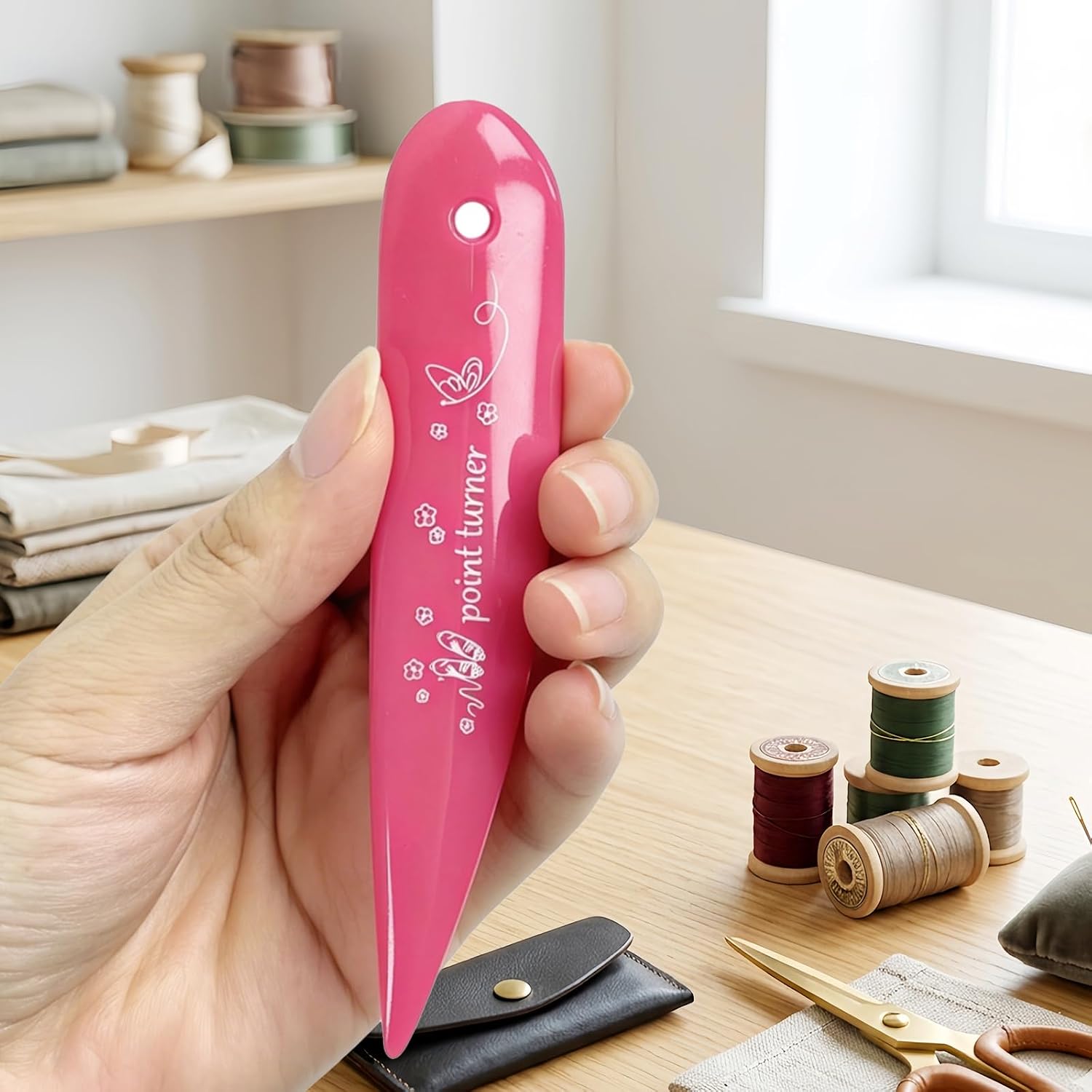 2Pcs Pink Point Turner & Seam Creaser Sewing Tool, Dual-Use Craft Accessory for Fabric Corner Turning, Seam Pressing and Quilting Projects