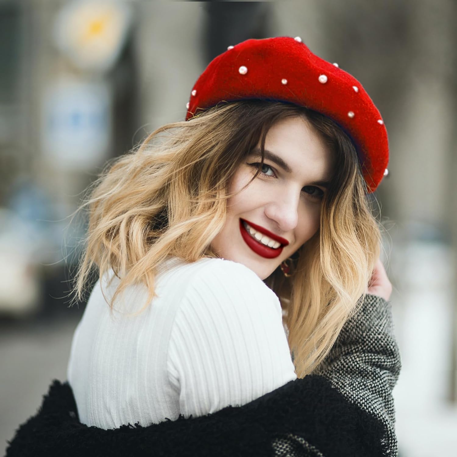 Women Beret Pearl Elegant Sweet Artist French Style Beret Beanie Cap - Image 2