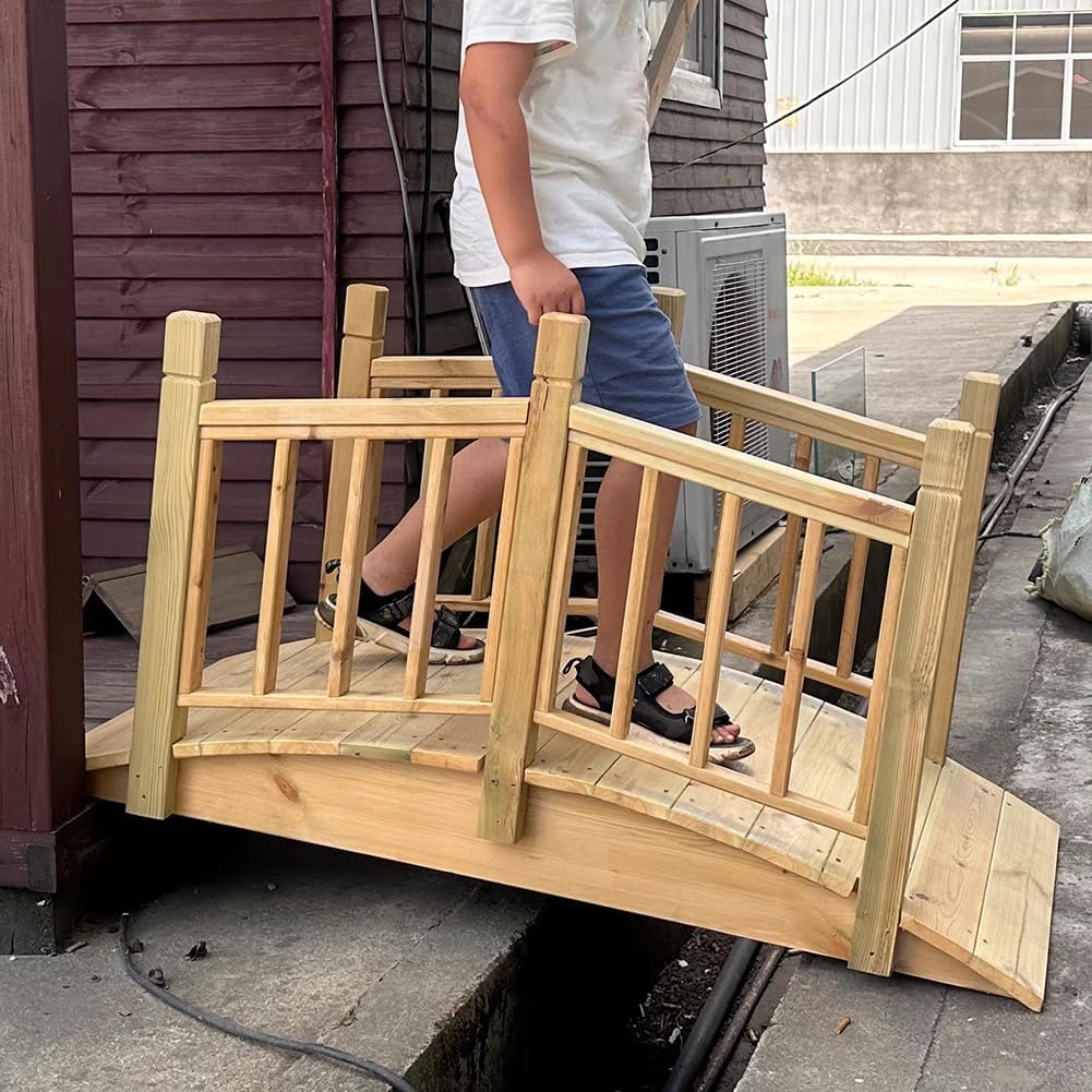 Small Solid Wood Garden Bridge, Wooden Footbridge with Side Railings, Wooden Bridge Decorative Landscape Footbridge, Courtyard Riverbed Bridge, 4.2 Feet