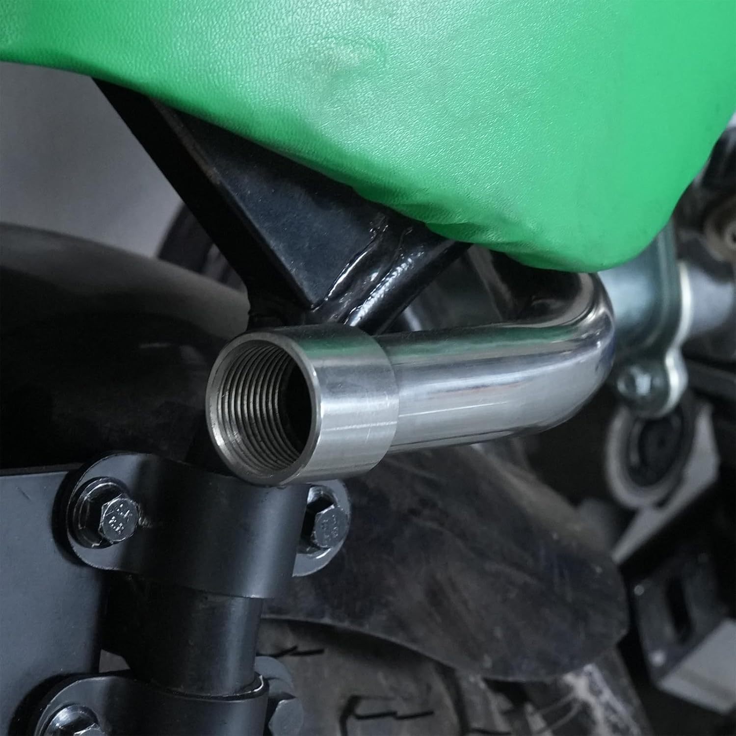 JMCHstore Right Long Pipe for Baja Massimo MB200, Heat, Mini Warrior, Baja Carbon 6.5 196cc, Coleman B200 B200RSV Mini Bike