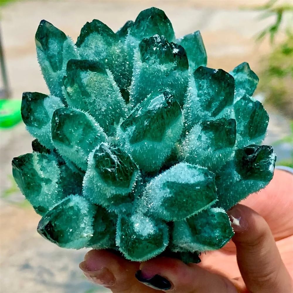 LLBOGRGGN Decorative Ornaments Green Tibetan Quartz Crystal Cluster Office Ornament Gift (Size : 900-1000g)
