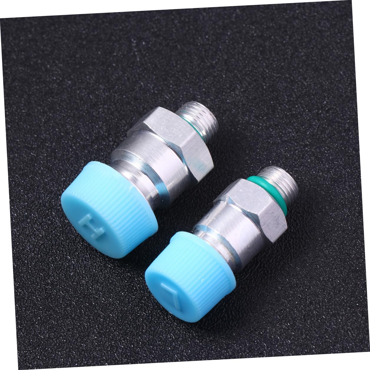 FOMIYES 2pcs Universal High Low Pressure Refrigeration Quick Coupler Set with Core Lid and Rubber Gasket – Automotive Ac Hose Fittings for Air Conditioner Random Color