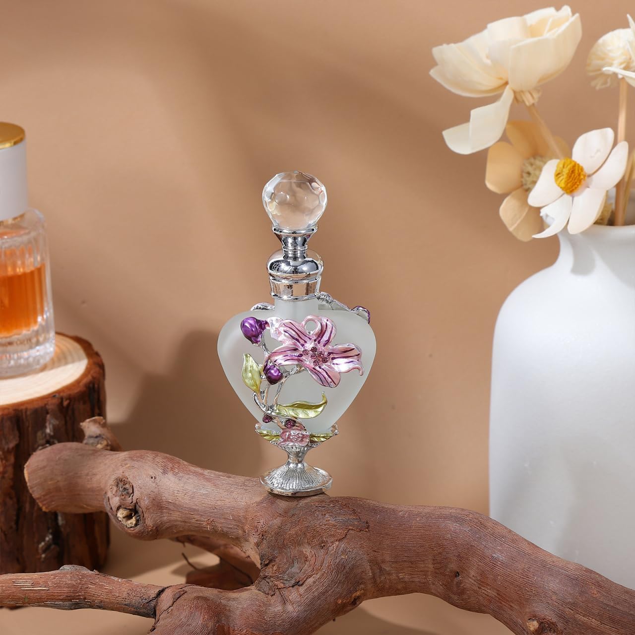 Lurrose Antique Crystal Perfume Bottle Decorative Refillable Empty Fragrance Bottle Small Vintage Embellished Floral Glass Perfume Vial Scent for Ladies Girls 10ML