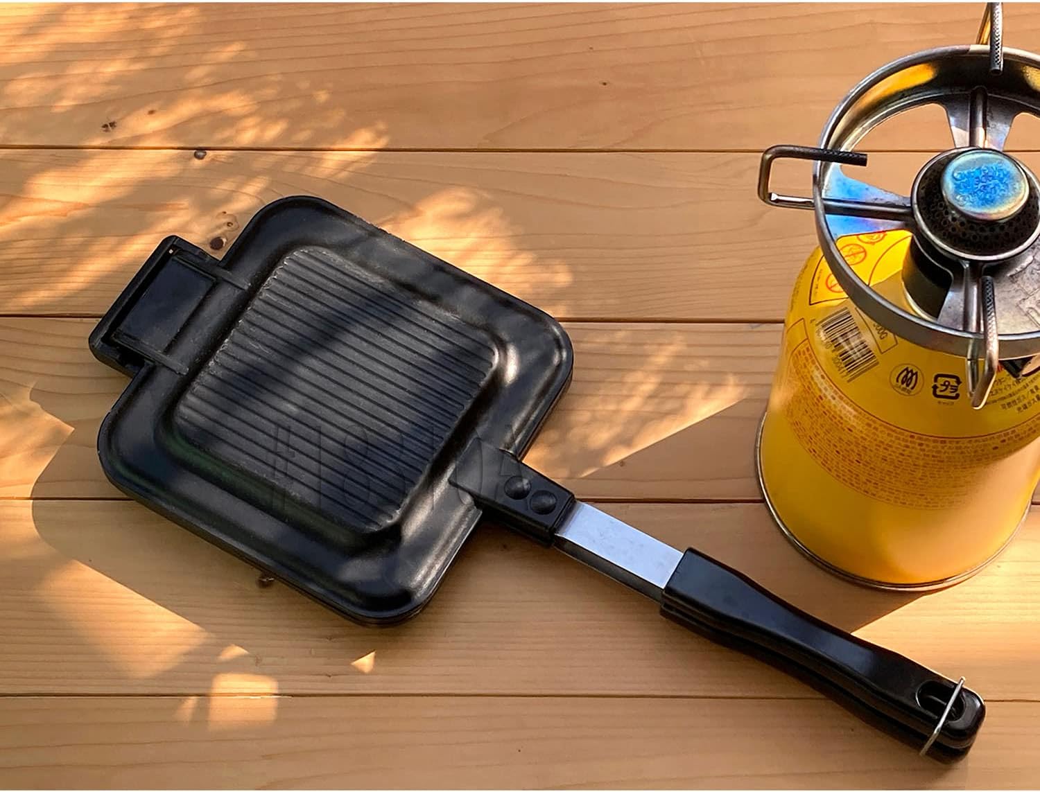 Fuji Horo Non-Stick Hot Sand Maker, Open Fire Type, Lightweight, Moomin, Burning to Handle