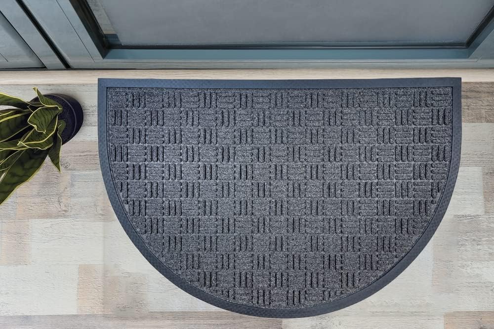 Envelor Front Door Mat Indoor Outdoor Entrance Doormat Non Slip Durable Floor Mat for Entry Mat Kitchen Rugs Home Decor Rugs Heavy Duty Mat Welcome Mat, 24 x 36 Inches, Black