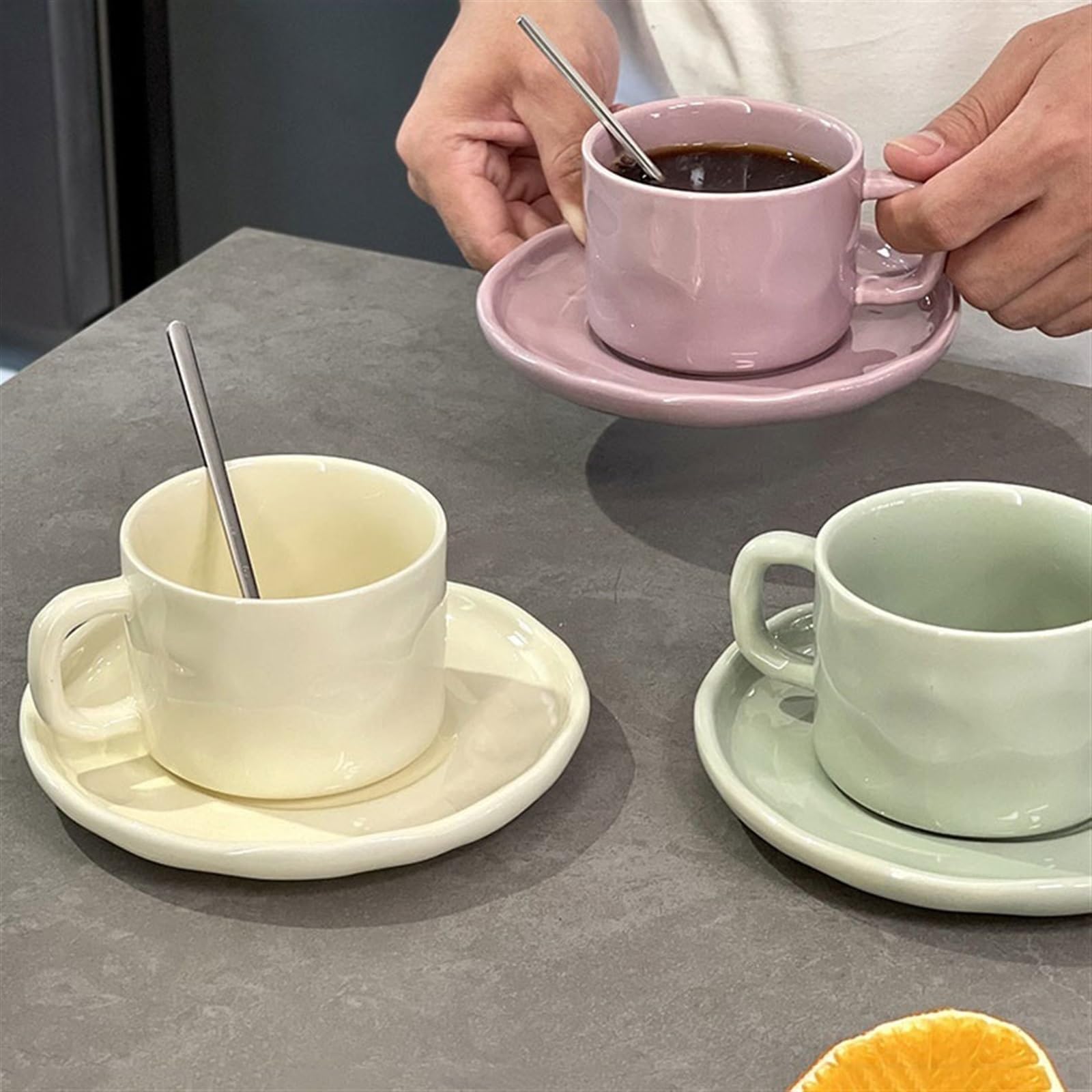 Filiżanka do kawy Latte Filiżanki do kawy wysokiej jakości wykwintne europejskie popołudniowa herbata zastawa stołowa ceramiczne wysokiej jakości kubki i spodki zestaw filiżanek do herbaty