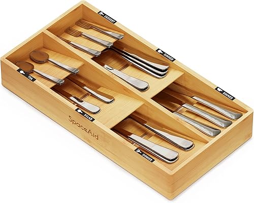 SpaceAid Organizador de cajones de cubiertos de bambú con etiquetas, organizador de bandeja de utensilios de cocina para cubiertos, cucharas y