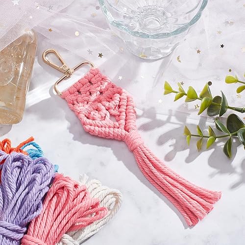 Miniatura 7 de INFUNLY Juego de 4 llaveros de macramé con forma de corazón, mini llaveros de macramé estilo bohemio para bolsas de macramé, colgantes de corazón,