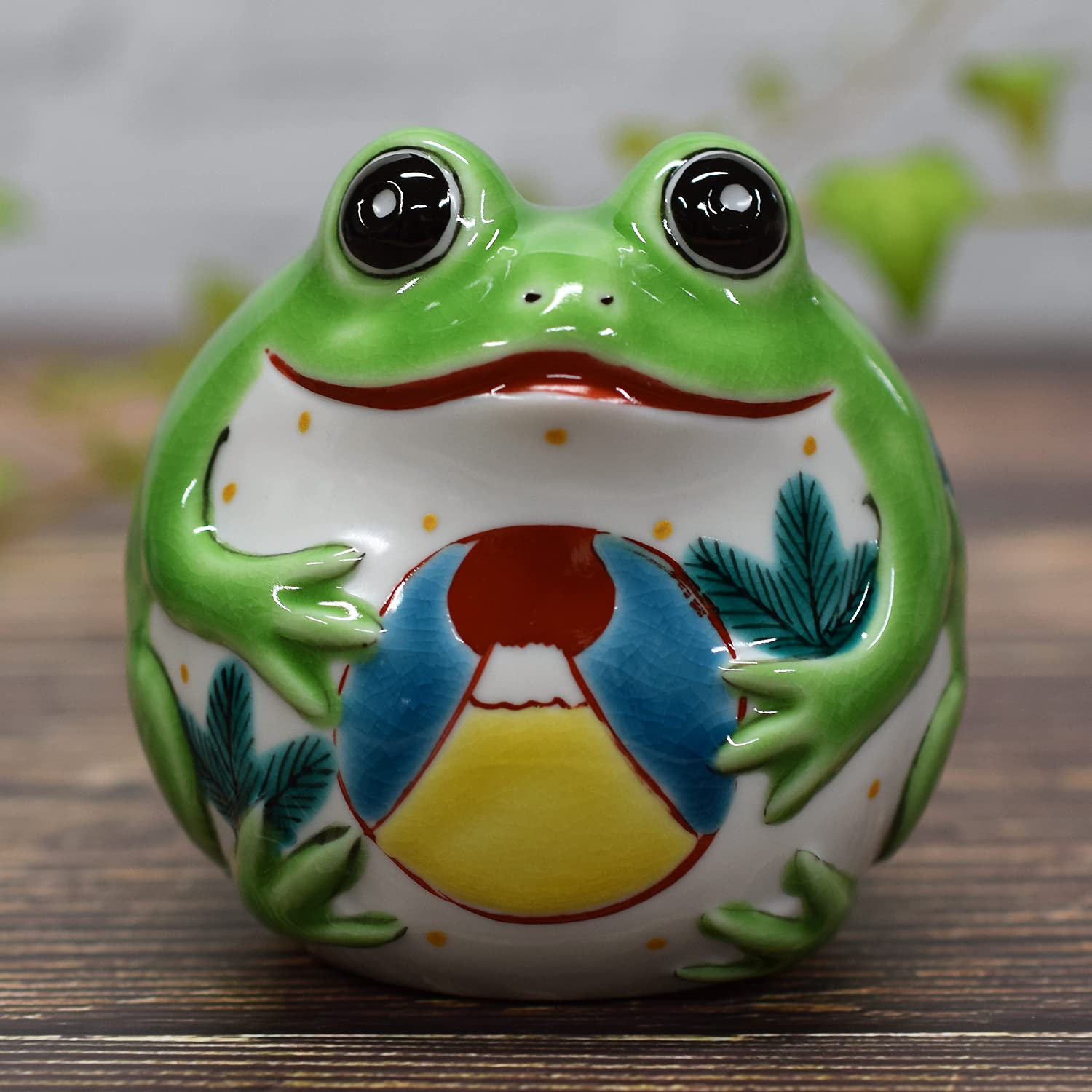 Amazon.co.jp: カエル 置物 九谷焼 福かえる 富士山 陶器 縁起物 風水