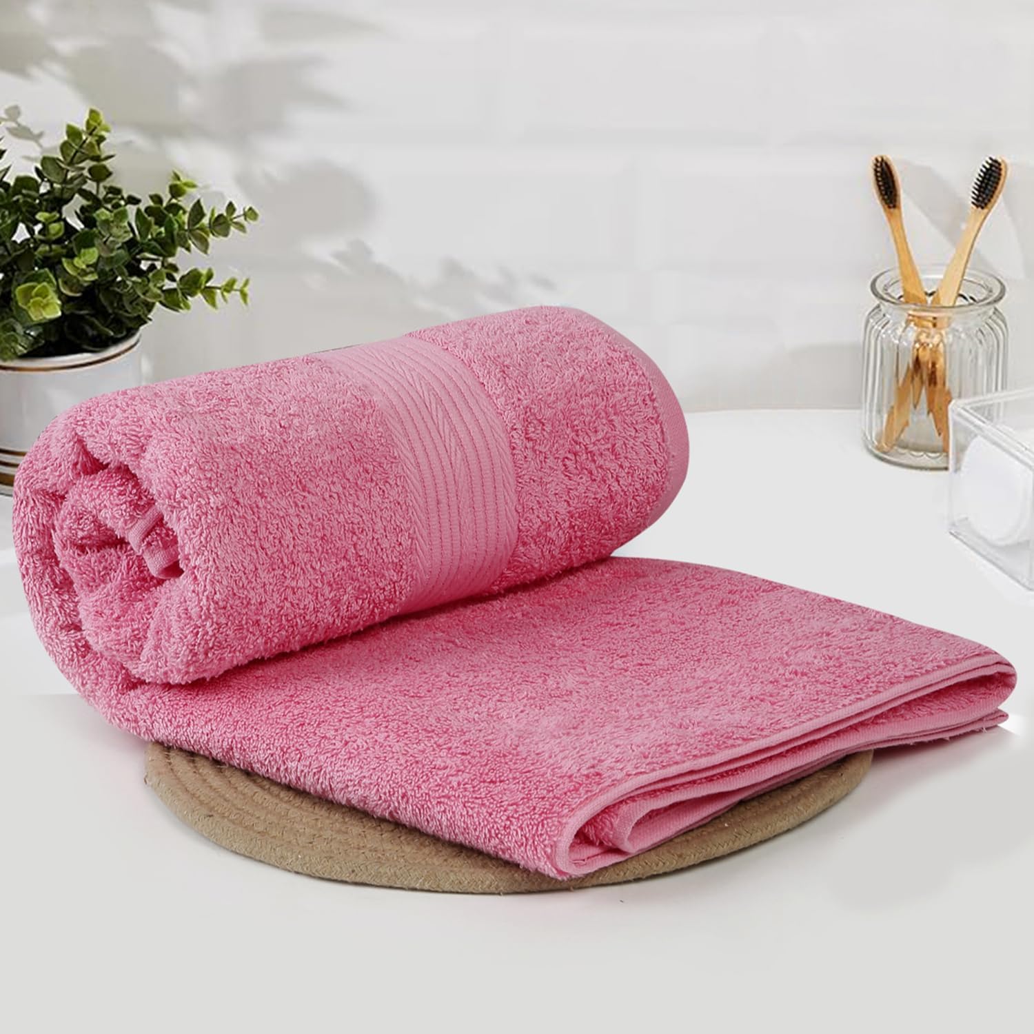 Amazon Brand - Solimo - Cotton Bath Towel | 500 GSM | Fade Resistant | Pink