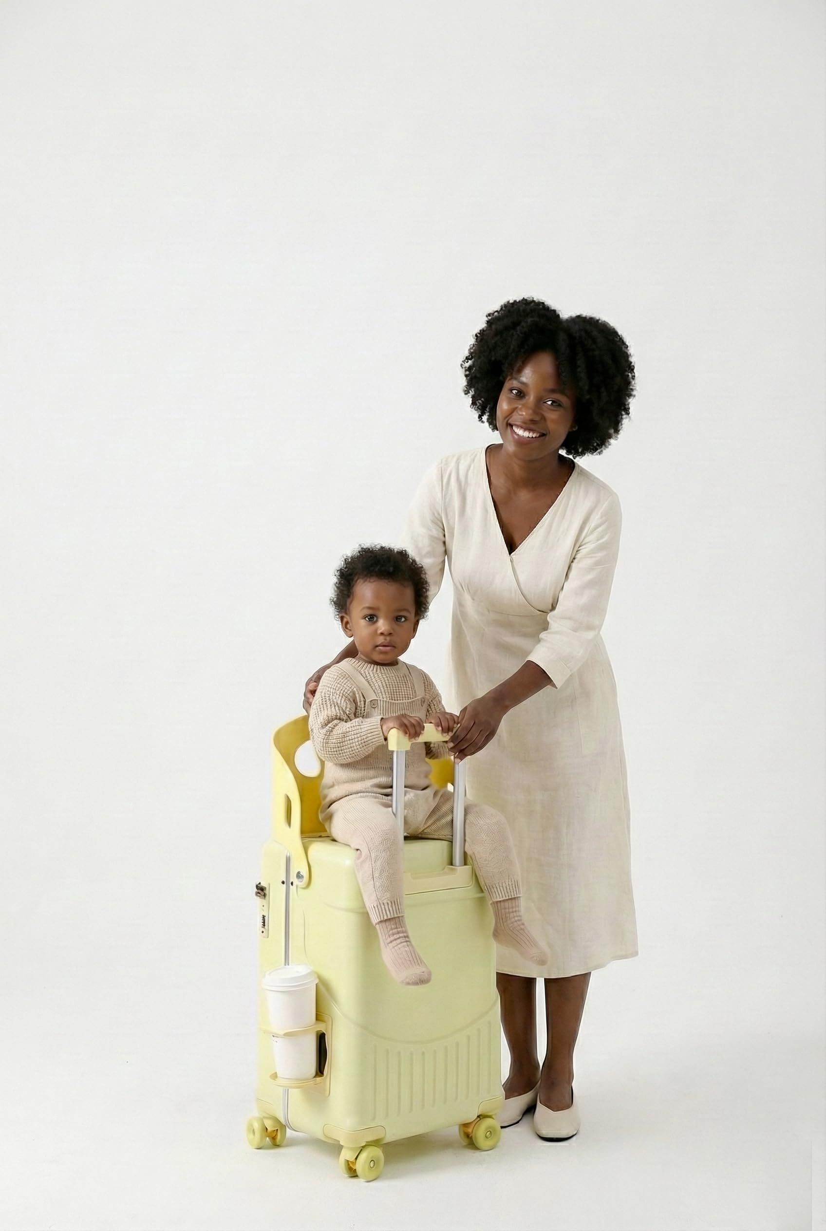 CELIMS - Valise Cabine avec Siège Enfant PopSeat | 55x35x25 | roulettes Ultra Résistantes avec Frein | Porte Gobelet | Cadenas (Jaune)