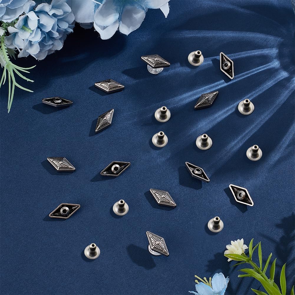 30Pcs Antique Silver Rivets Rhombus Diamond Shape Punk Rock Leather Tacks Decorative Vintage Studs Rivet for Making Clothing Accessories Garments Purse Boots Bgas Decor DIY Crafts