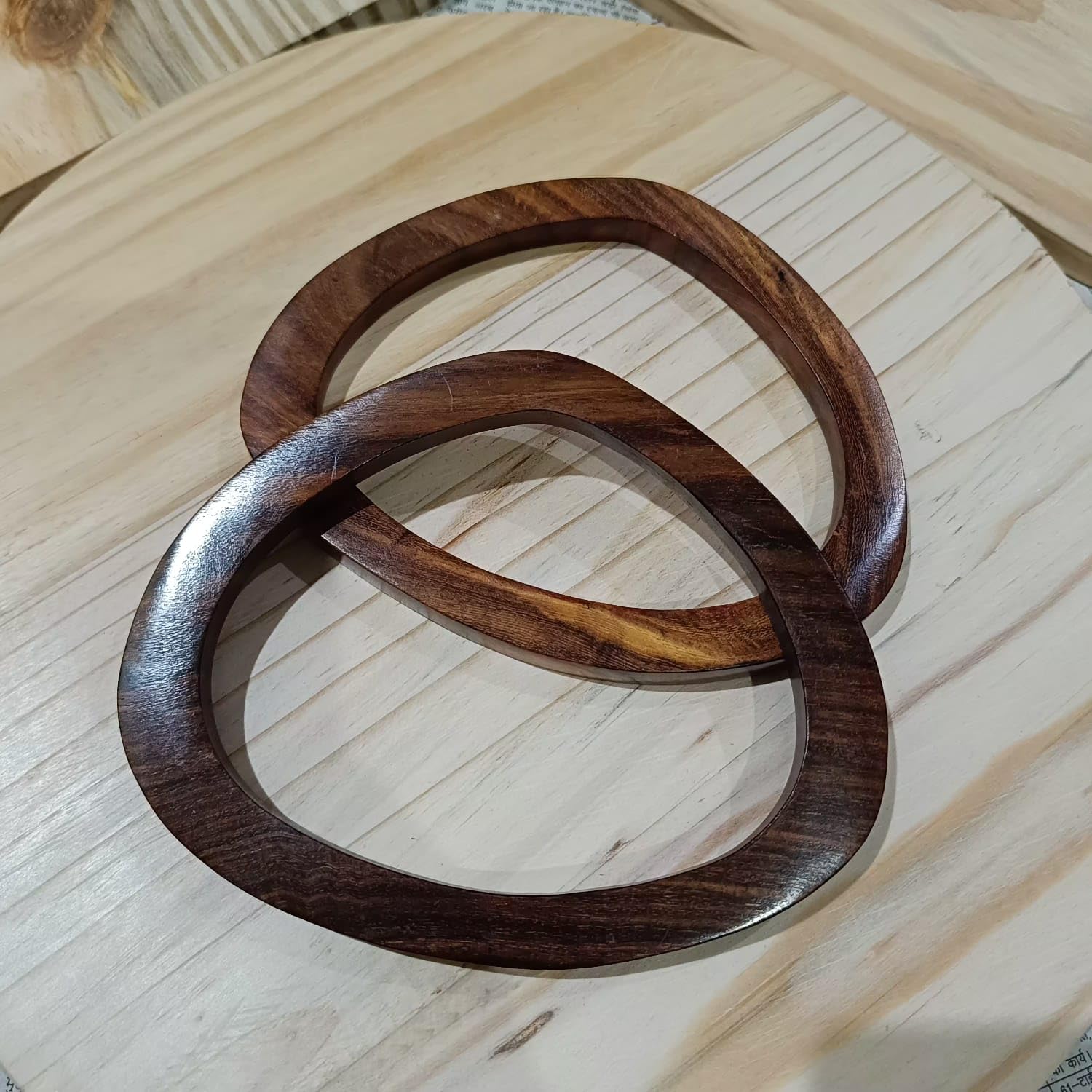 Trend N Trade Wooden Onion Shaped Bag Handle 6 * 5INCH Pure RED SHEESHAM Wood 1 Pair [Buy This and GET 1 Pair of 2.5" Round Ring Free]-image-40