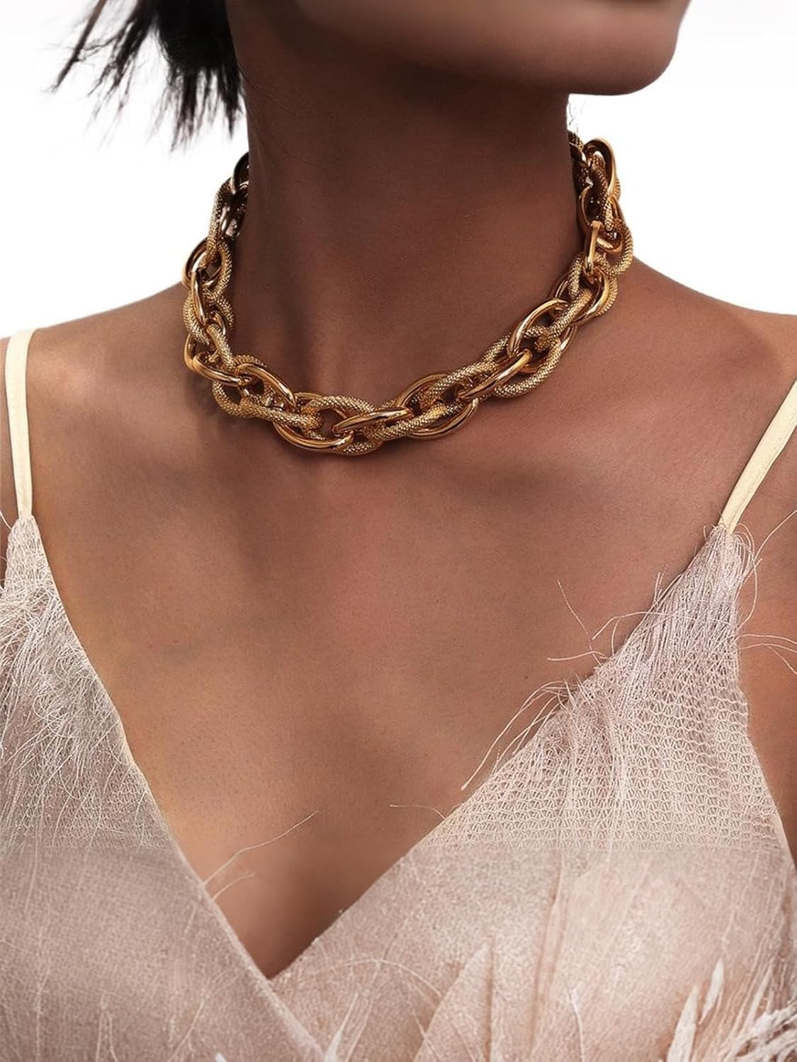 Chunky Gold Choker Necklaces Trendy Punk Hip Hop Style Necklaces Dainty Exaggerated Link Chain Necklace Statement Collarbone Necklace for Party Costume Accessory Jewelry Gifts for Women - Image 3