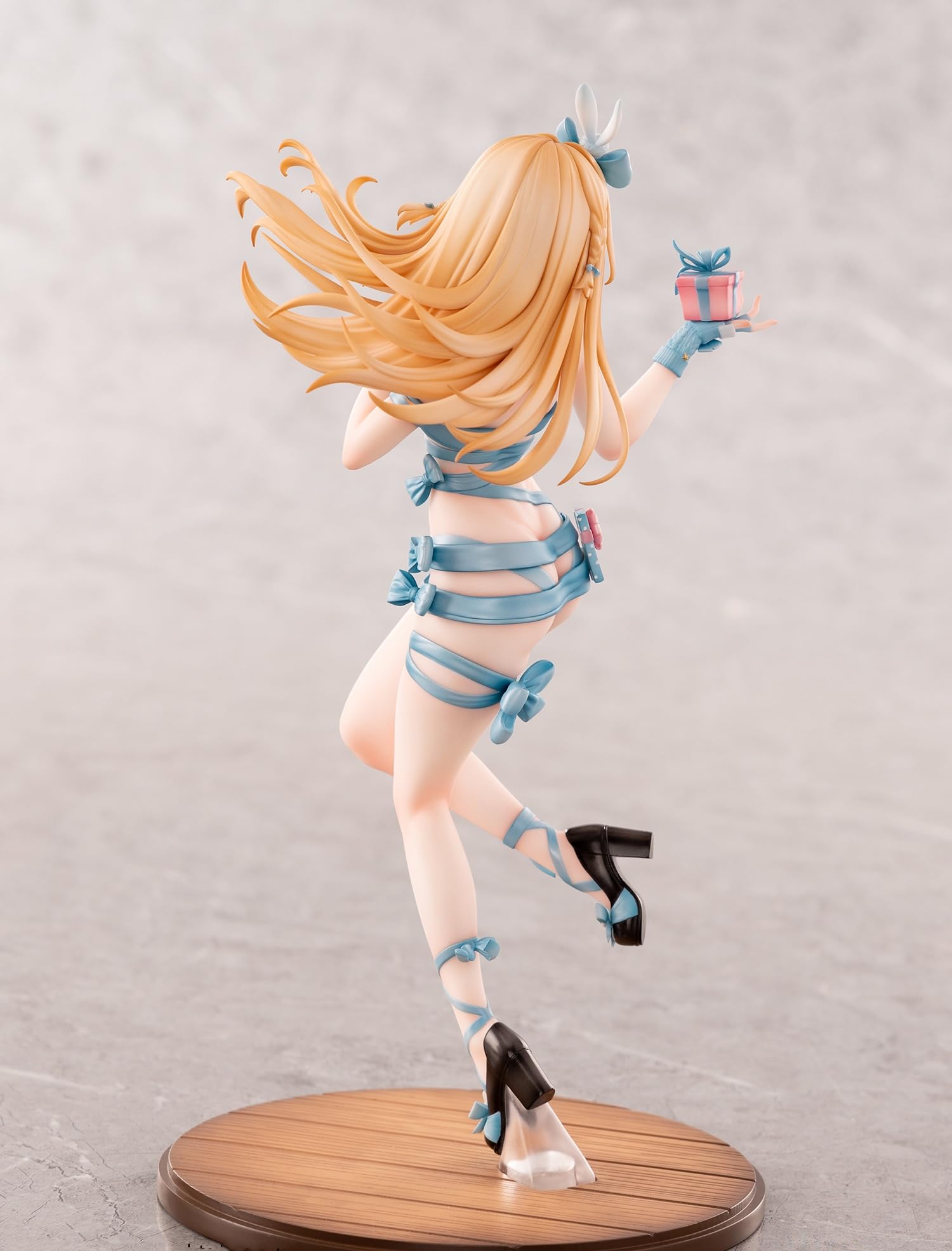 Amazon.co.jp: 『ドールズフロントライン2：エクシリウム』スオミ 雪兎