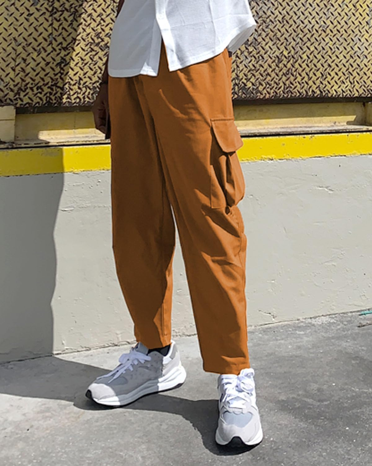 COOFANDY Mens Cargo Pants Relaxed Fit Casual Linen Pants Drawstring Sweatpants with 6 Pockets - Image 3