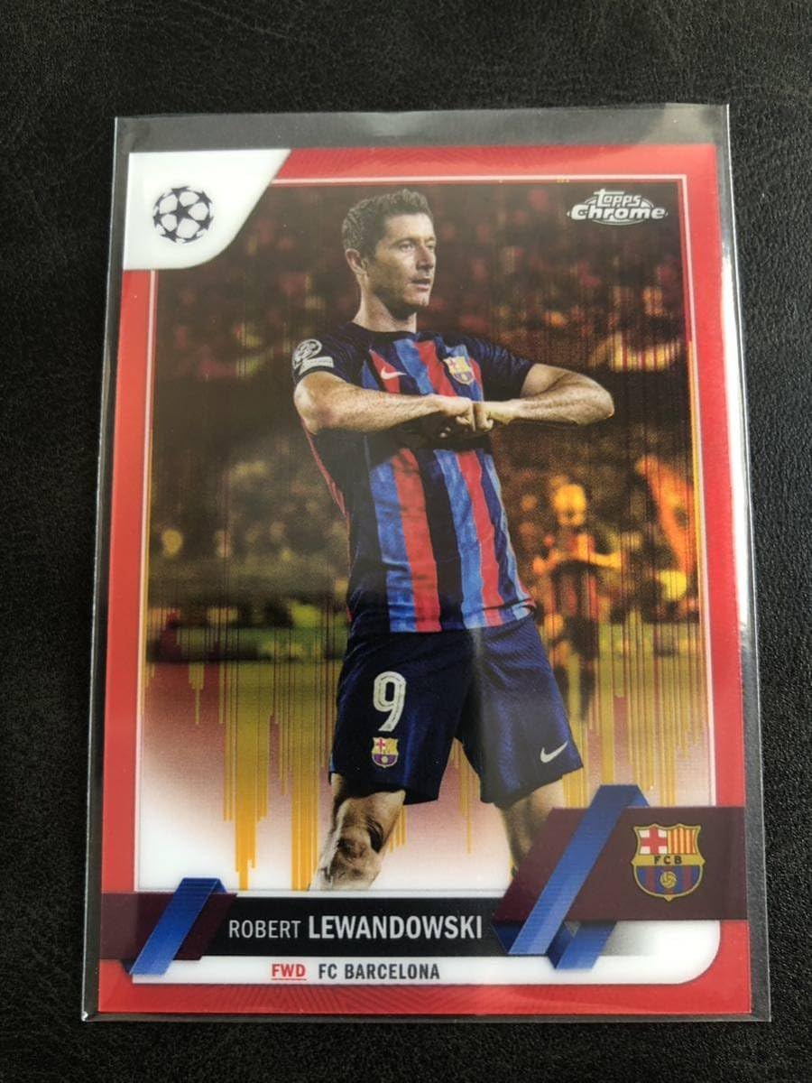 22-23シーズン　レヴァンドフスキ Amazon.co.jp: LEWANDOWSKI BARCELONA 2022-23 TOPPS CHROME