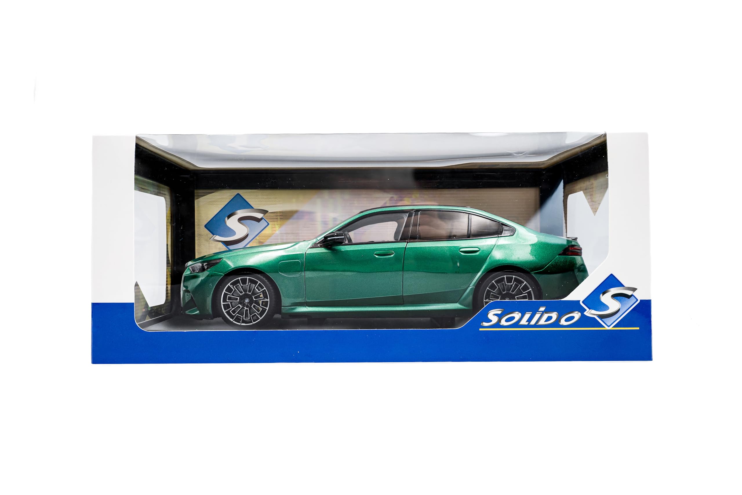 Solido BMW M5 (G90) 2025 - Berline Sportive, Design Dynamique, Toit contrasté, Peinture métallique, Voiture Miniature Diecast, M Vert, 1:18