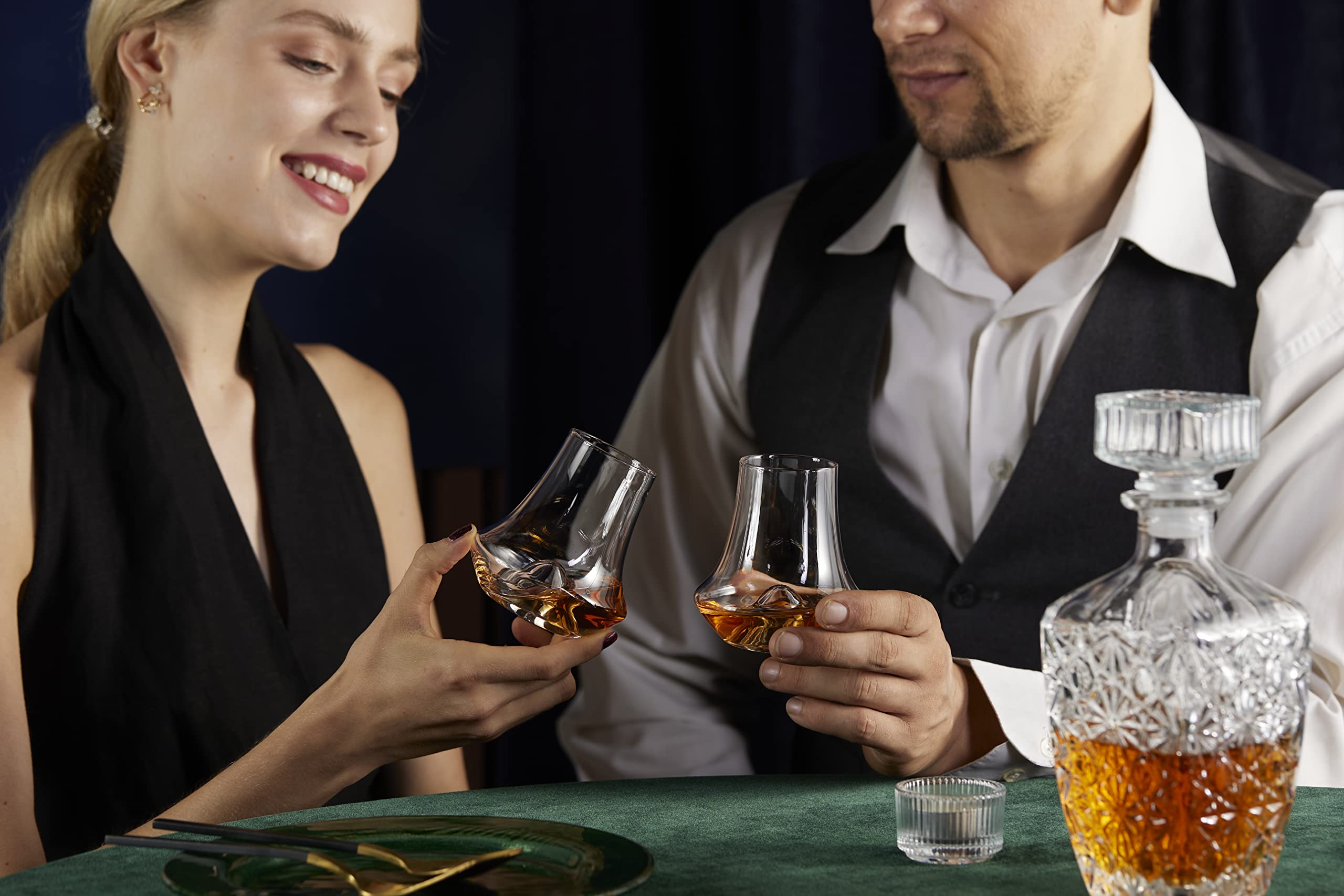 LEMONSODA SC2027 – Lot De 4 Verres à Whisky à Base Lourde En Cristal Transparent Doré – Lot De 4 Verres à Whisky à L'ancienne – Excellent Coffret Cadeau | SC2027