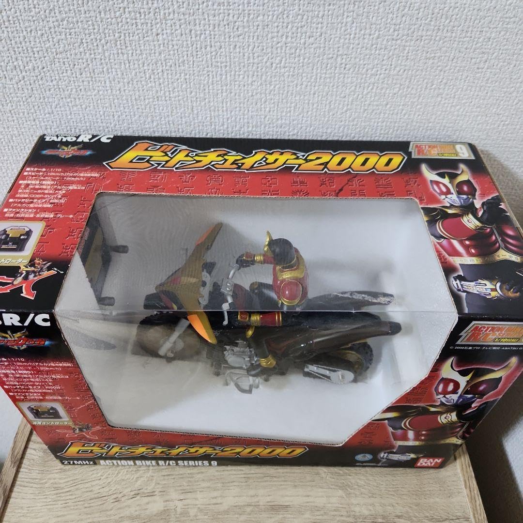 1/10 ビートチェイサー2000（クウガ） バイクラジコン二輪走行 ☆仮面