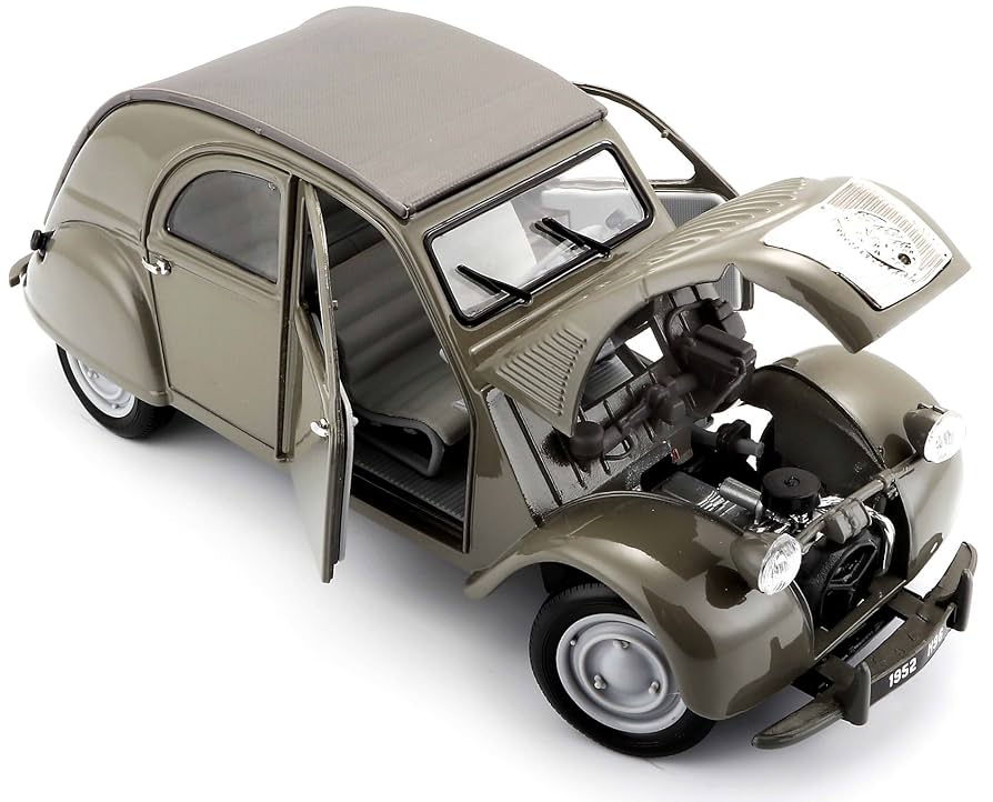 1／18  CITROEN 2CV(1952) 1952 Citroen 2CV Grey 1/18 Diecast Model Car by Maisto