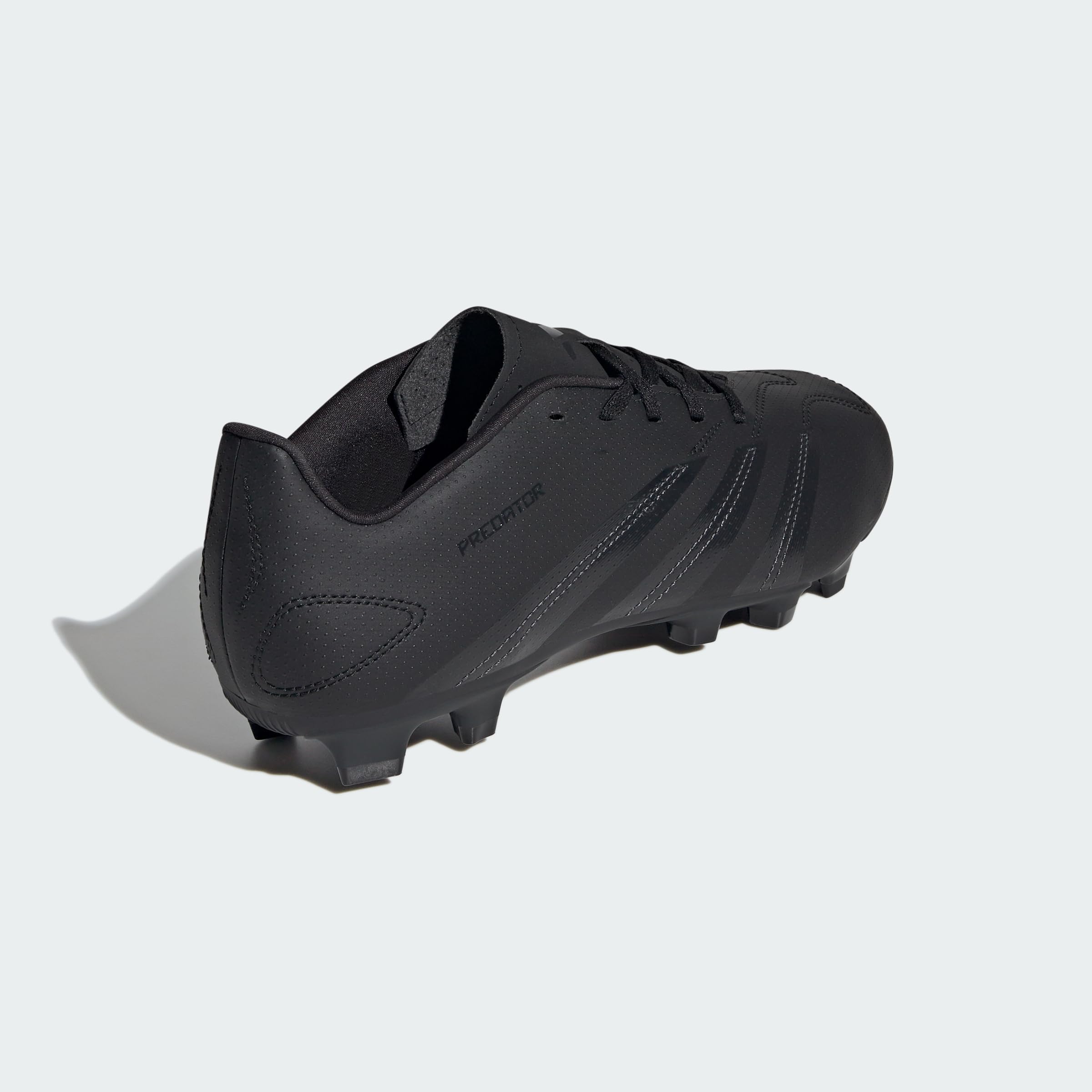 adidas Unisex Bota de fútbol Predator Club versátil